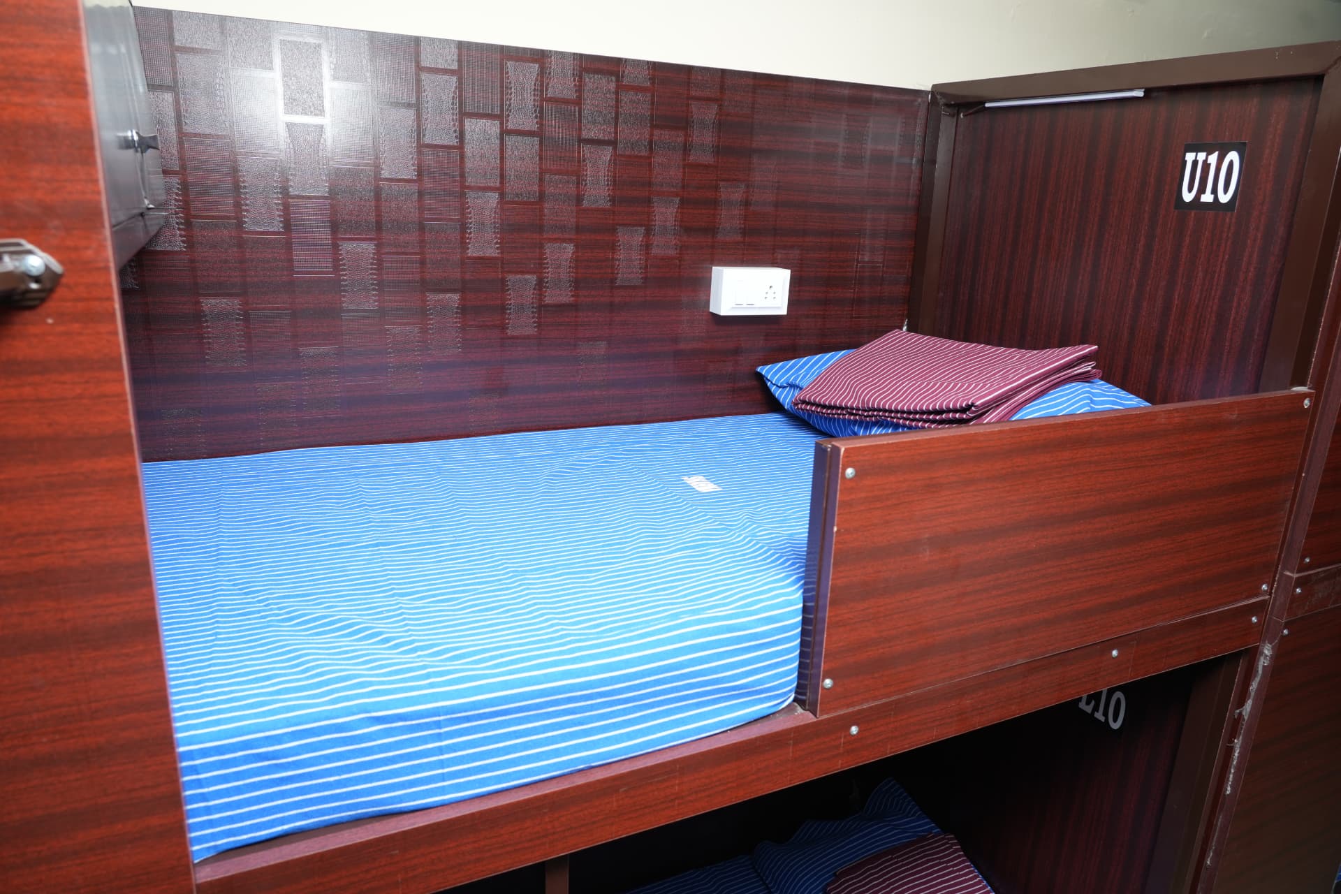 A/C Dormitory Bed
